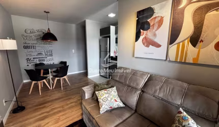 Apartamento com 2 quartos à venda na Rua Ângelo Lourenço Tesser, 1300, De Lazzer, Caxias do Sul por R$ 349.000