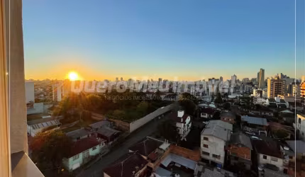 Apartamento com 2 quartos à venda na Rua Alfredo Flores, 184, Panazzolo, Caxias do Sul por R$ 350.000