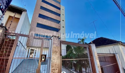 Apartamento com 3 quartos à venda na Rua Sarmento Leite, 2307, Rio Branco, Caxias do Sul por R$ 460.000