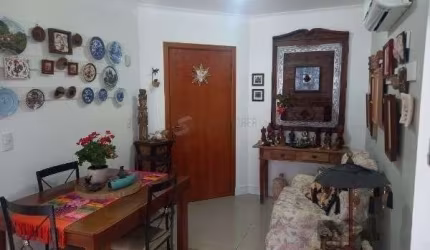 Apartamento em Porto Alegre, no bairro Cavalhada, com 2 dormitório(s), e 2 banheiros, à venda.