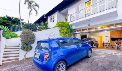 Casa para Venda - 249m², 5 dormitórios, sendo 1 suites, 4 vagas - Chácara das Pedras