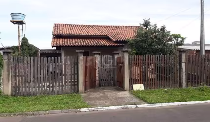 Casa para Venda - 126m², 2 dormitórios, 1 vaga - Bom Sucesso