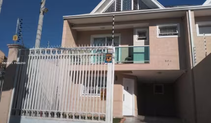 Triplex para Venda em Curitiba, Xaxim, 3 dormitórios, 1 suíte, 3 banheiros, 3 vagas