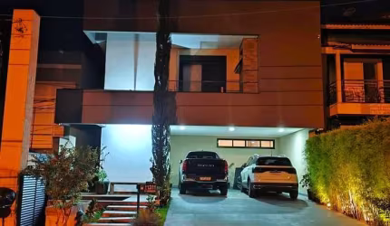 Casa em condomínio fechado com 4 quartos para alugar no Aruã, Mogi das Cruzes , 270 m2 por R$ 9.900