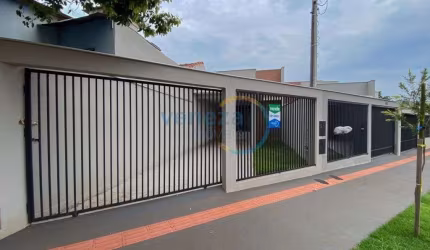 Casa Residencial com 3 quartos  à venda, 93.45 m2 por R$400000.00  - California - Londrina/PR