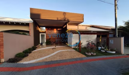 Casa Residencial com 4 quartos  à venda, 228.00 m2 por R$1300000.00  - Bandeirantes - Londrina/PR