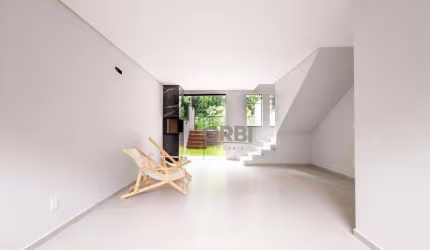Sobrado com 3 dormitórios à venda, 138 m² por R$ 760.000,00 - Água Verde - Blumenau/SC
