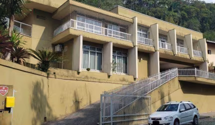 Casa com 5 dormitórios à venda, 376 m² por R$ 1.800.000,00 - Centro - Blumenau/SC