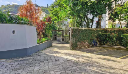 Apartamento com 3 dormitórios à venda, 146 m² por R$ 820.000,00 - Ponta Aguda - Blumenau/SC
