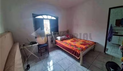 Casa a  venda com 2 quartos em Jardim Casa Branca - Caraguatatuba - SP