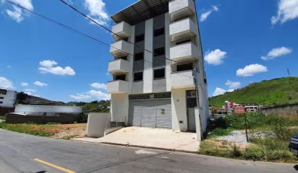 Cobertura para Locação em Juiz de Fora, Bom Jardim, 2 dormitórios, 1 banheiro, 1 vaga