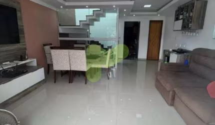 VENDA - Casa Triplex, 03 quartos, sendo 1 suíte, 02 vagas - Jardim Vitória