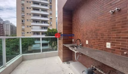 Casa Triplex 3 dormitórios no Gonzaga