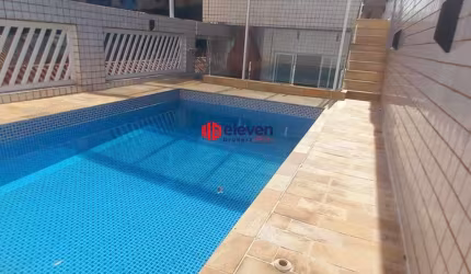 Casa sobreposta alta com 4 dormitórios (2 suítes), 2 Salas, 2 vagas de garagem com 3 andares, piscina, churrasqueira e solarium