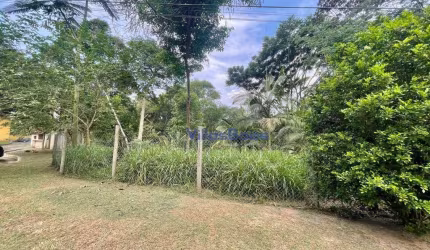 Oportunidade Imperdível! Terreno Exclusivo à Venda no Condomínio Quinta das Flores  São José dos Campos - 3.701m2