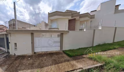 Casa com 2 quartos à venda na Rua Frederico Kaschel, --, Parque Jambeiro, Campinas, 100 m2 por R$ 650.000