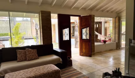 Casa em condomínio fechado com 3 quartos para alugar na Avenida Professora Dea Ehrhardt Carvalho, --, Sítios de Recreio Gramado, Campinas, 319 m2 por R$ 11.340