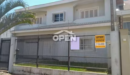 Sobrado 4 dormitórios, 1 suíte, espaço gourmet e 4 vagas – Moinhos de Vento, Canoas