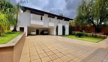 Casa à venda, 4 quartos, 2 suítes, 8 vagas, São Luiz - Belo Horizonte/MG
