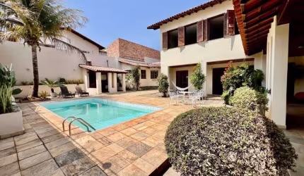 Casa à venda, 5 quartos, 2 suítes, 5 vagas, Santa Amélia - Belo Horizonte/MG