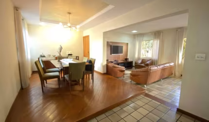 Casa à venda, 4 quartos, 3 suítes, 5 vagas, Castelo - Belo Horizonte/MG