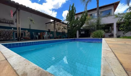 Casa para aluguel, 3 quartos, 1 suíte, 2 vagas, Santa Amélia - Belo Horizonte/MG