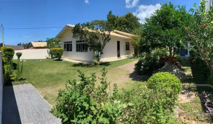 Casa em Palmas com 4 dormitórios- Governador Celso
