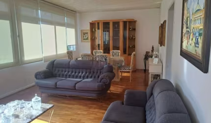 Residência lote multifamiliar AgronômIca