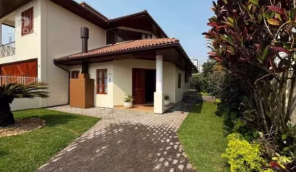 Casa Córrego Grande