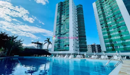 Apartamento no Costa Esmeralda, na Prainha, com 4 dormitórios à venda