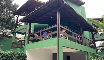 Casa em condomínio