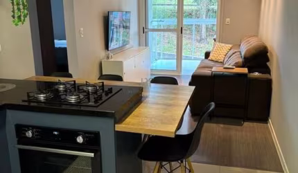 APARTAMENTO SEMIMOBILIADO 2 DORMITÓRIOS E 1 VAGA NO BAIRRO ALTOS DO SEMINÁRIO