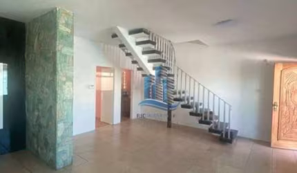 Sobrado com 3 dormitórios à venda, 282 m² por R$ 1.100.000,00 - Cerâmica - São Caetano do Sul/SP