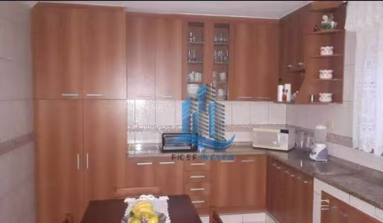Sobrado com 2 dormitórios à venda, 117 m² por R$ 480.000,00 - Jardim do Estádio - Santo André/SP