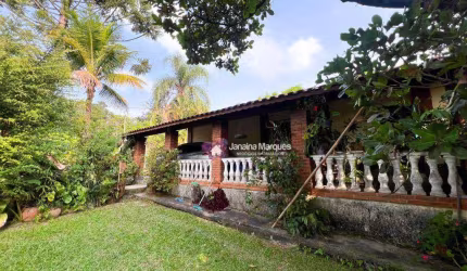 Chácara com 3 dormitórios à venda, 1080 m² por R$ 500.000,00 - Viçoso - Araçariguama/SP
