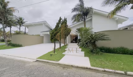 Casa em Condomínio para Venda em Guarujá, Jardim Acapulco, 4 dormitórios, 4 suítes, 6 banheiros, 4 vagas