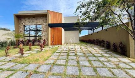 Casa 4 Quartos, com 160m² área construída, Condomínio Parque dos Buritis  / Lagoa Santa