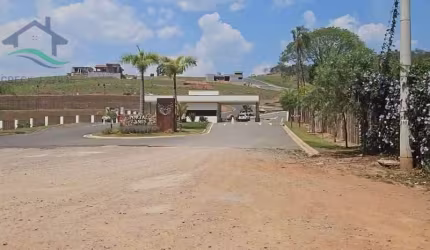 314 m²-Plano- Cond. Portal Lamis- Atibaia-R$ 310 mil, Cod:4943