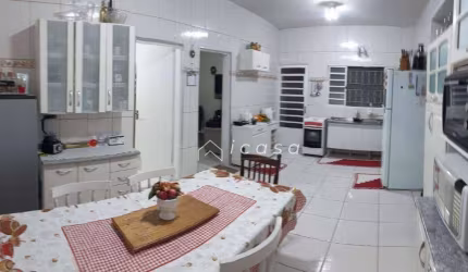 Casa com 3 dormitórios à venda, 140 m² por R$ 330.000,00 - Parque das Palmeiras  - Pindamonhangaba/SP