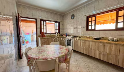Sobrado com 4 dormitórios à venda, 154 m² por R$ 1.040.000,00 - Jardim Satélite - São José dos Campos/SP