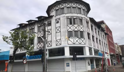 Prédio do antigo Banco Safra à venda, 1924 m² por R$ 1.800.000 - Centro - Joinville/SC