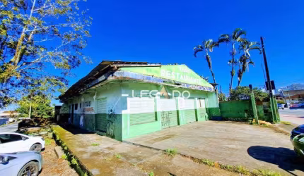 Imóvel Comercial de Esquina na Rua Albano Schmidt por R$ 850.000 - Boa Vista - Joinville/SC