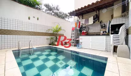 Sobrado com 3 dormitórios à venda, 130 m² por R$ 980.000 no José Menino - Santos/SP
