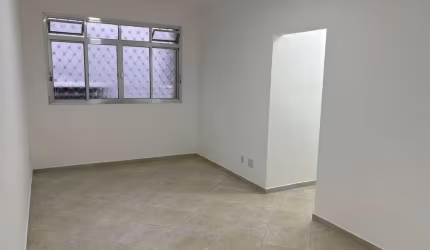 Apartamento com 2 dormitórios à venda, 71 m² por R$ 270.000,00 - Vila Matias - Santos/SP