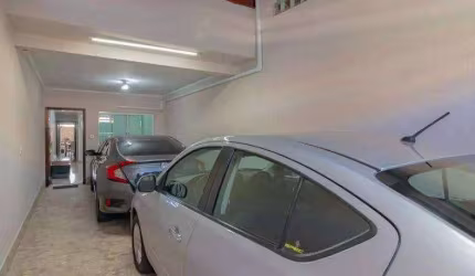 Sobrado com 3 dormitórios à venda, 129 m² por R$ 799.000,00 - Utinga - Santo André/SP