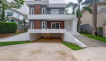 Casa à venda por R$8.500.000,00 em Alphaville, Barueri/SP