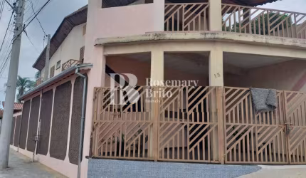 Sobrado com 4 dorms, Barreiro, Taubaté - R$ 340 mil, Cod: 531