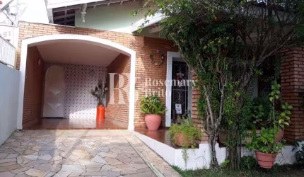 Casa com 3 dorms, Parque Residencial Bom Conselho, Taubaté - R$ 665 mil, Cod: 819
