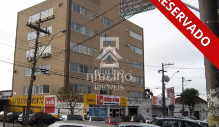 Sala comercial para alugar na Rua Doutor Marcelino Nogueira, 215, Centro, São José dos Pinhais por R$ 2.200