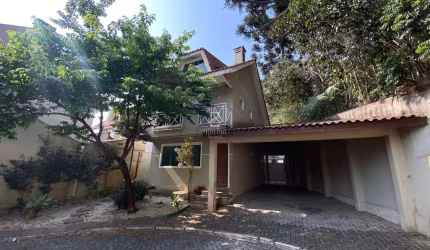 Casa em condomínio fechado com 3 quartos à venda na Rua Quirino Zagonel, 327, Braga, São José dos Pinhais por R$ 680.000